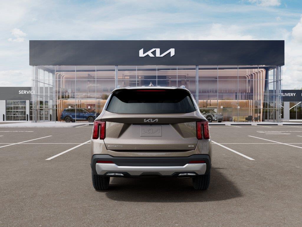Vehicle photo 5