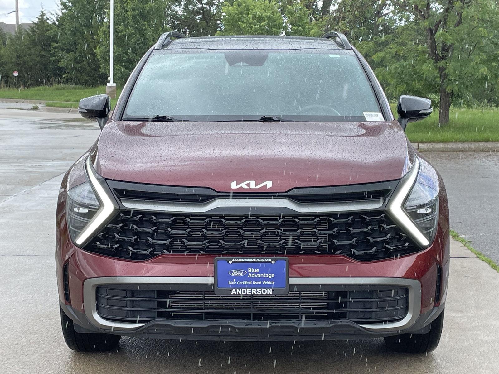 Vehicle photo 4