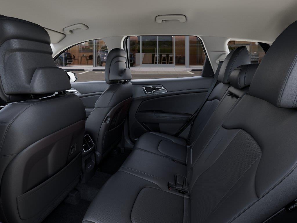 Vehicle photo 18