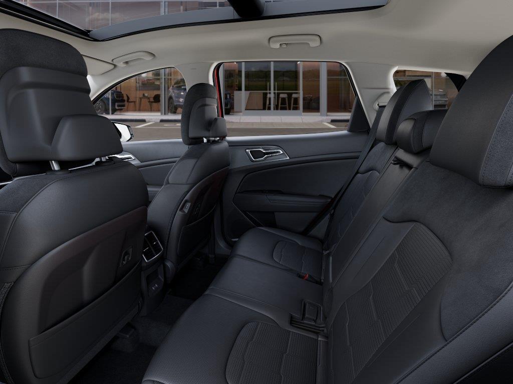 Vehicle photo 18