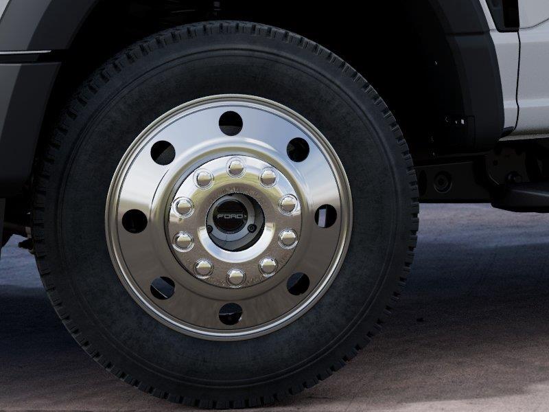 Vehicle photo 19