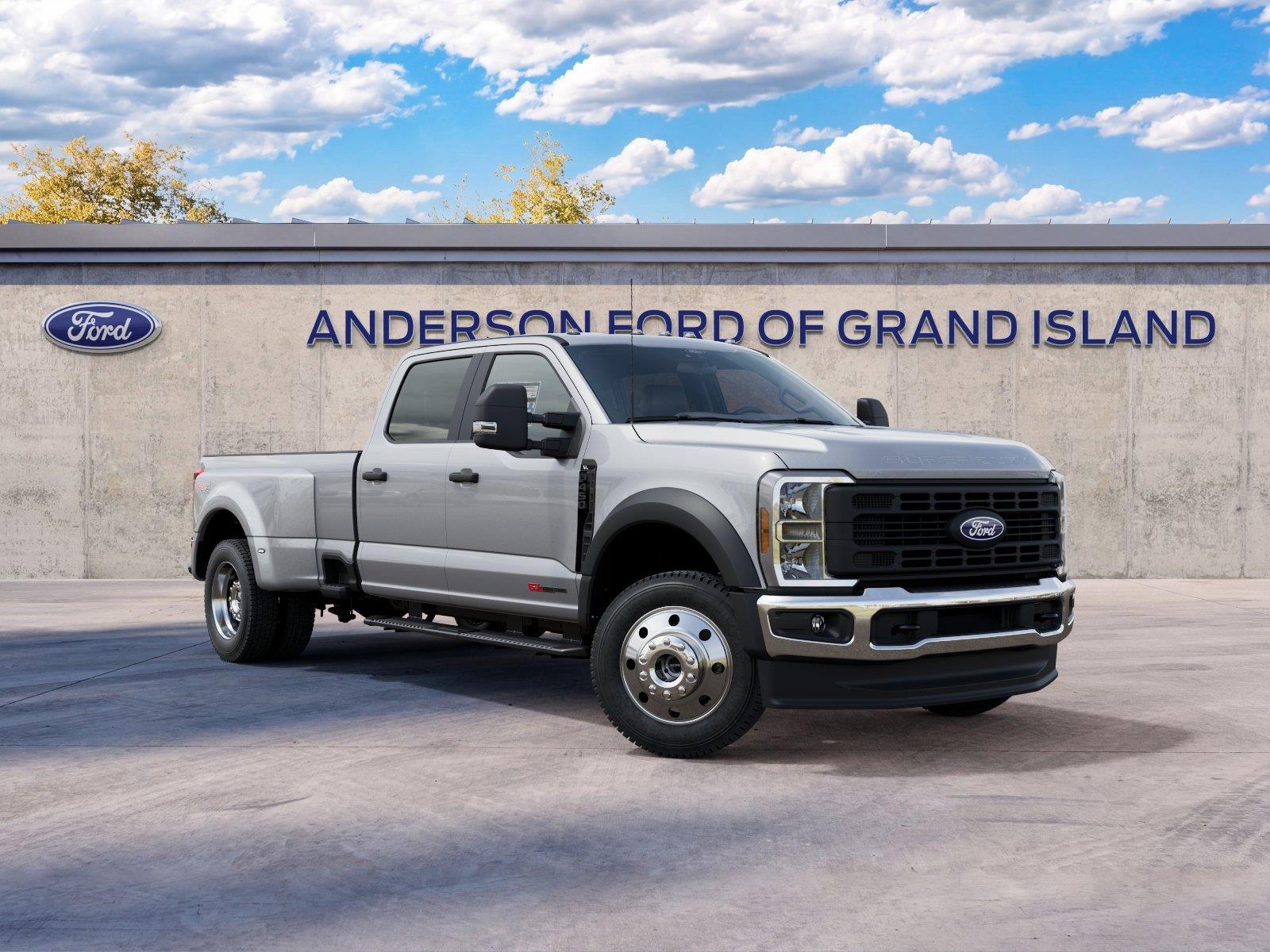 Vehicle photo 4
