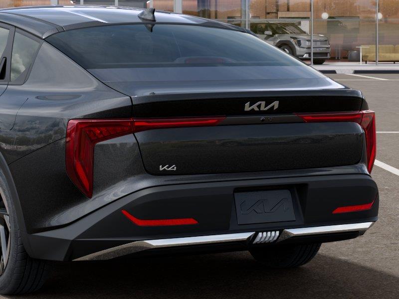 Vehicle photo 13