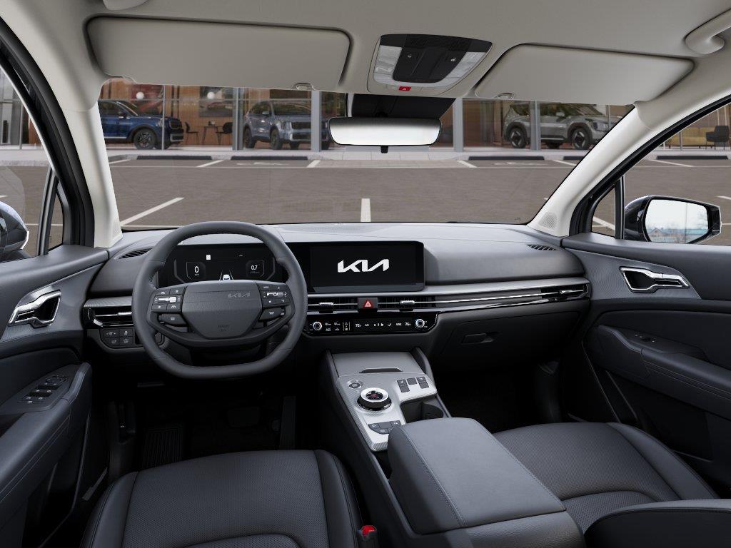 Vehicle photo 14