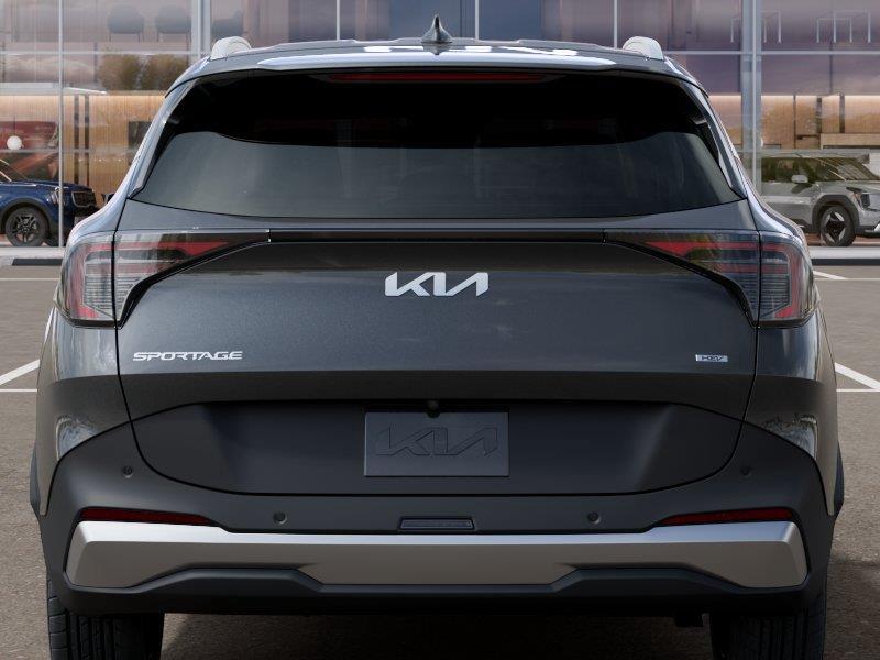 Vehicle photo 13