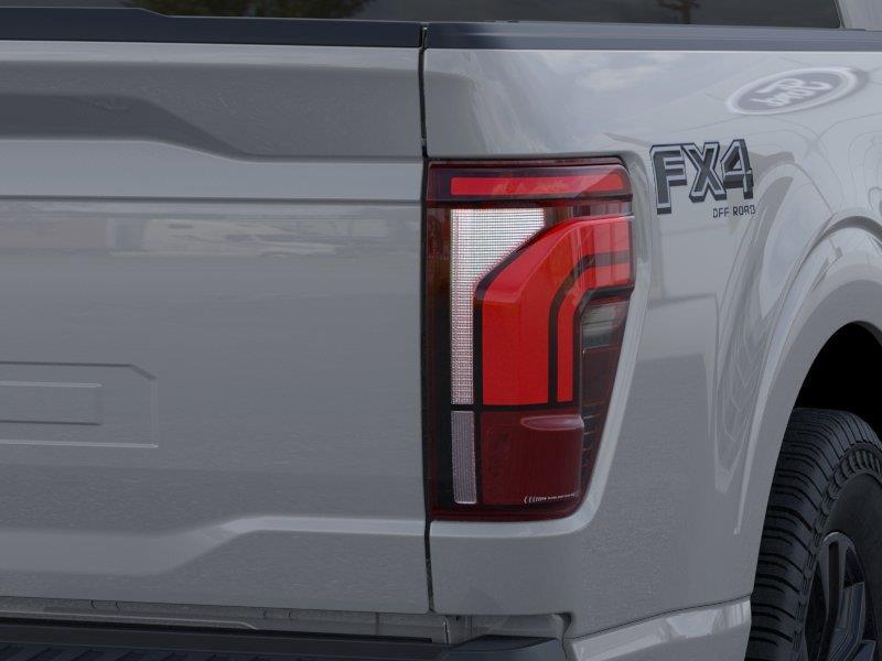 Vehicle photo 21