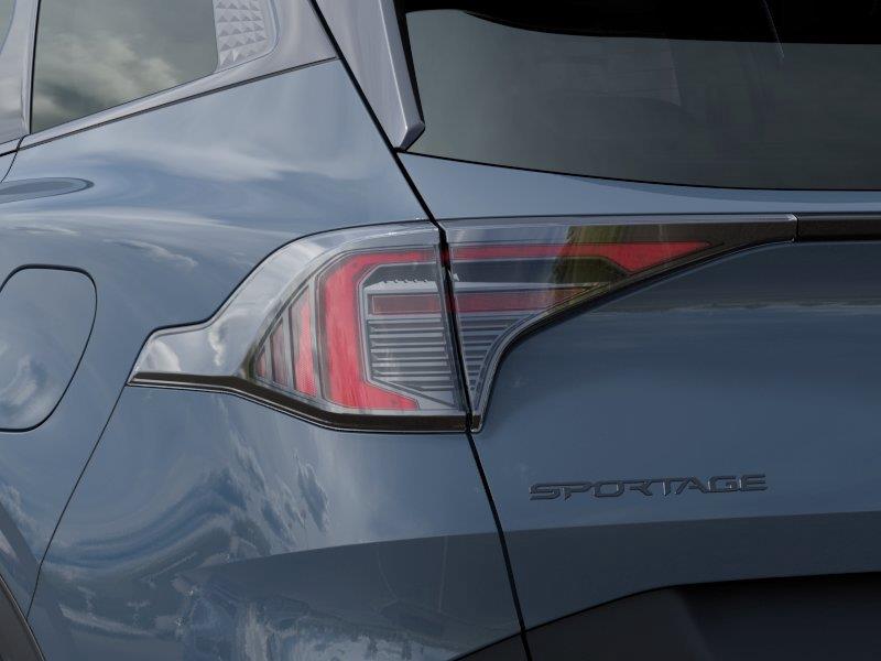 Vehicle photo 11