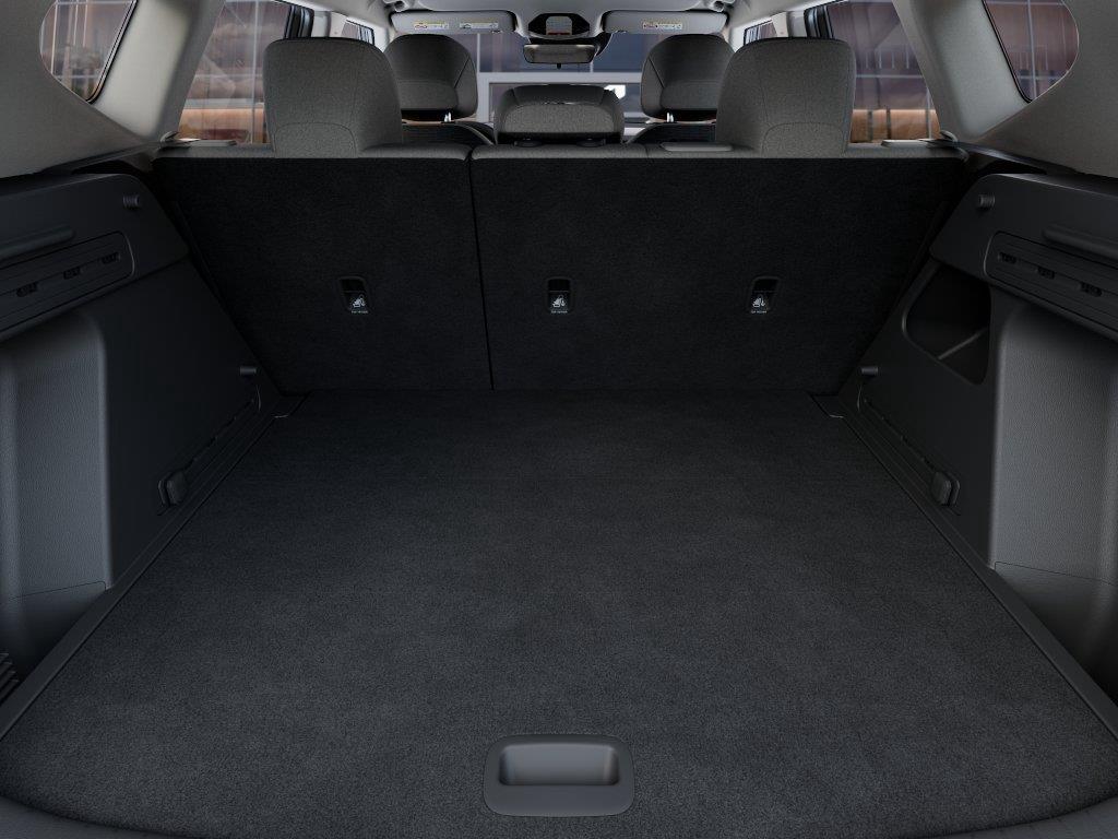 Vehicle photo 19