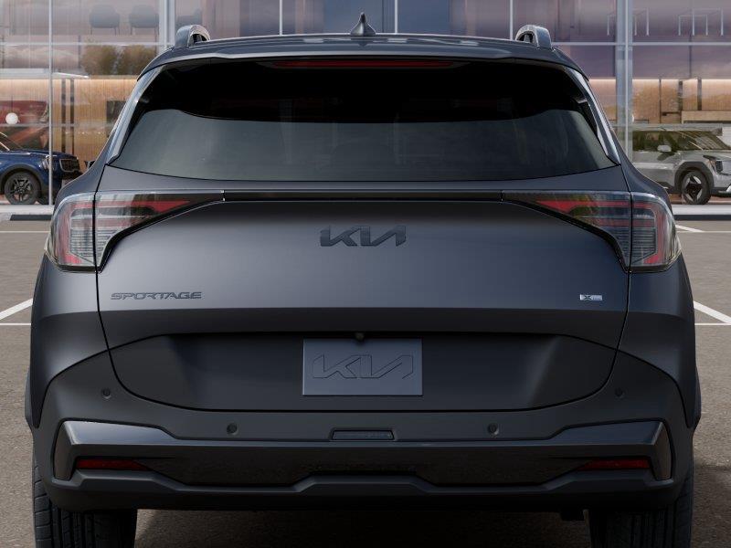 Vehicle photo 13