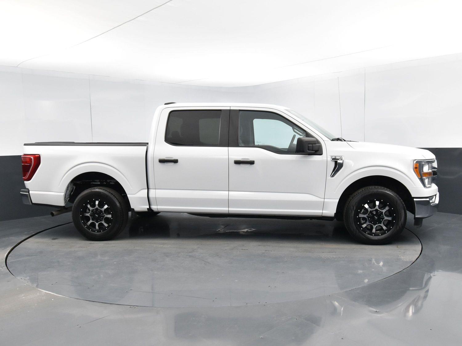 Used 2021 Ford F-150 XLT Crew Cab Truck for sale in Grand Island NE