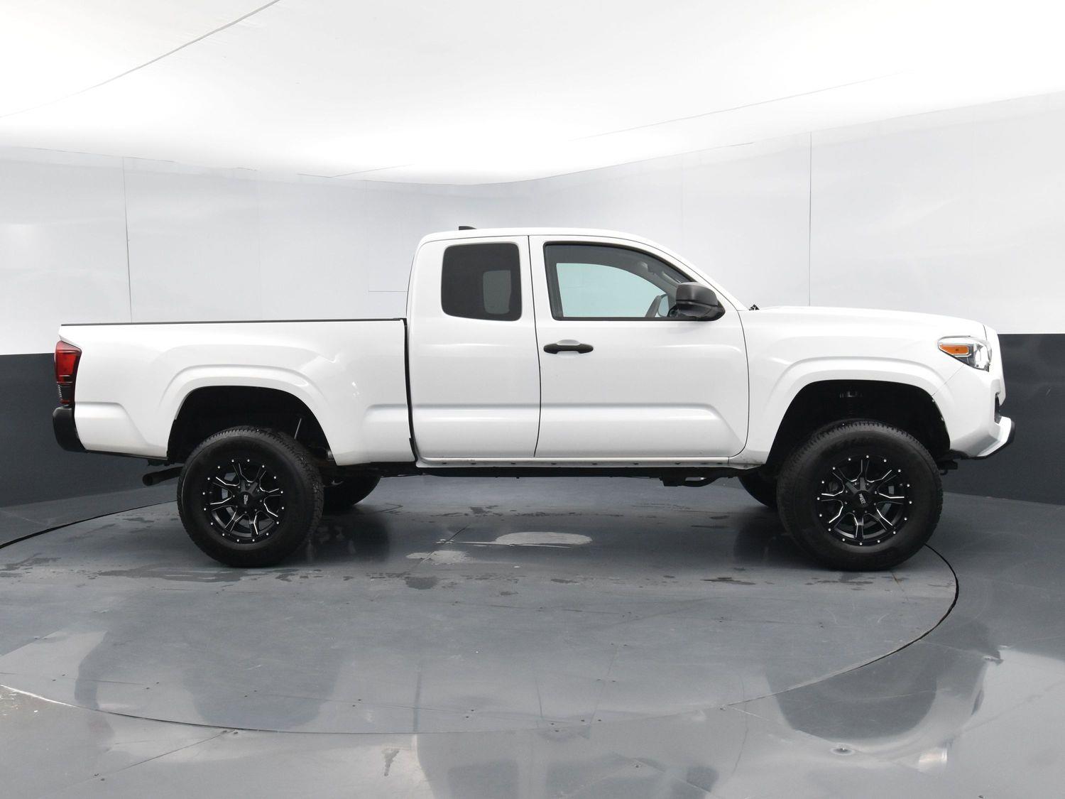 Used 2019 Toyota Tacoma 4WD SR Extended Cab Truck for sale in Grand Island NE