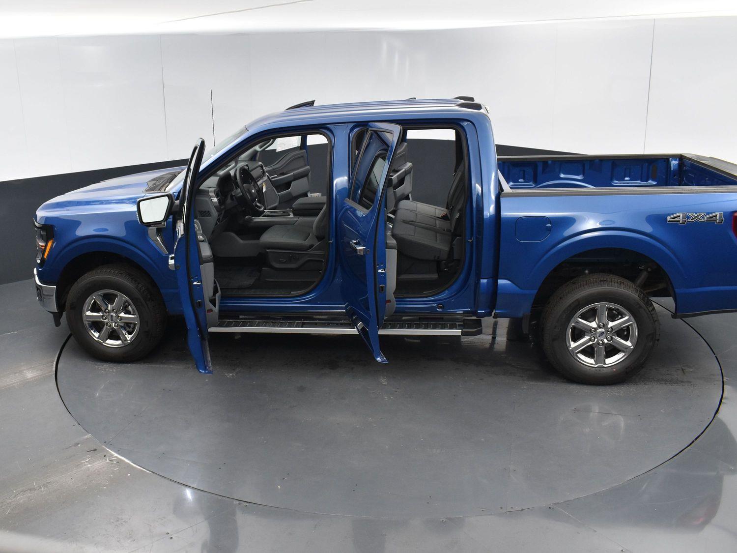 New 2024 Ford F-150 XLT Crew Cab Truck for sale in Grand Island NE