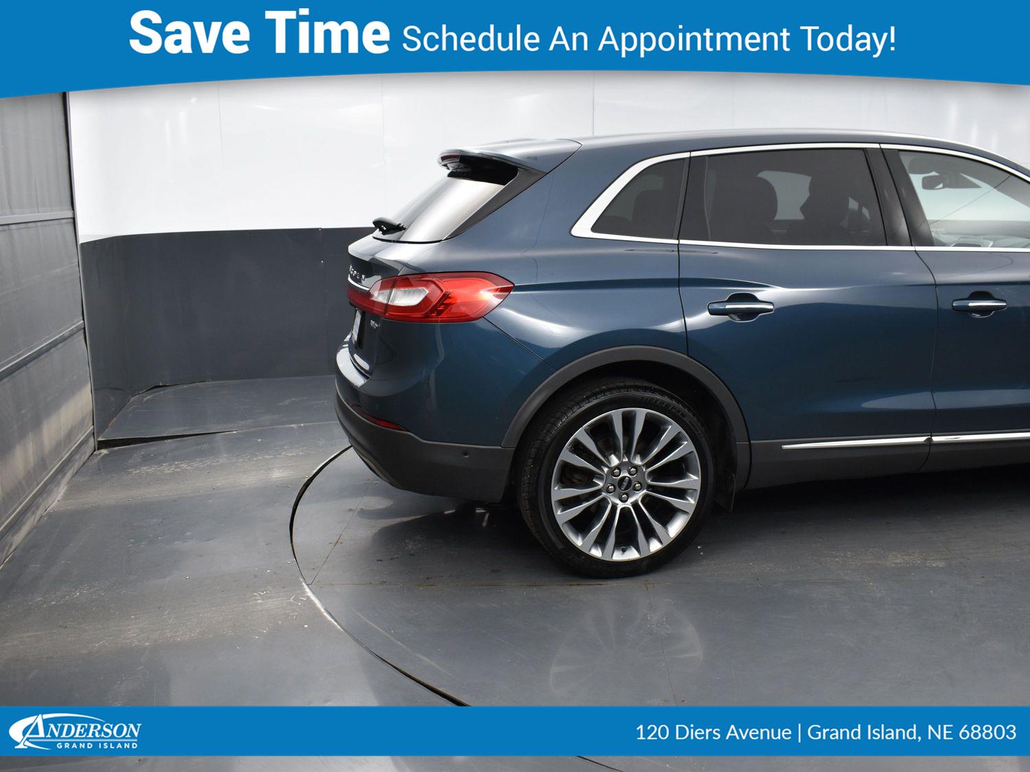 Used 2016 Lincoln MKX Reserve Stock: 2001800A