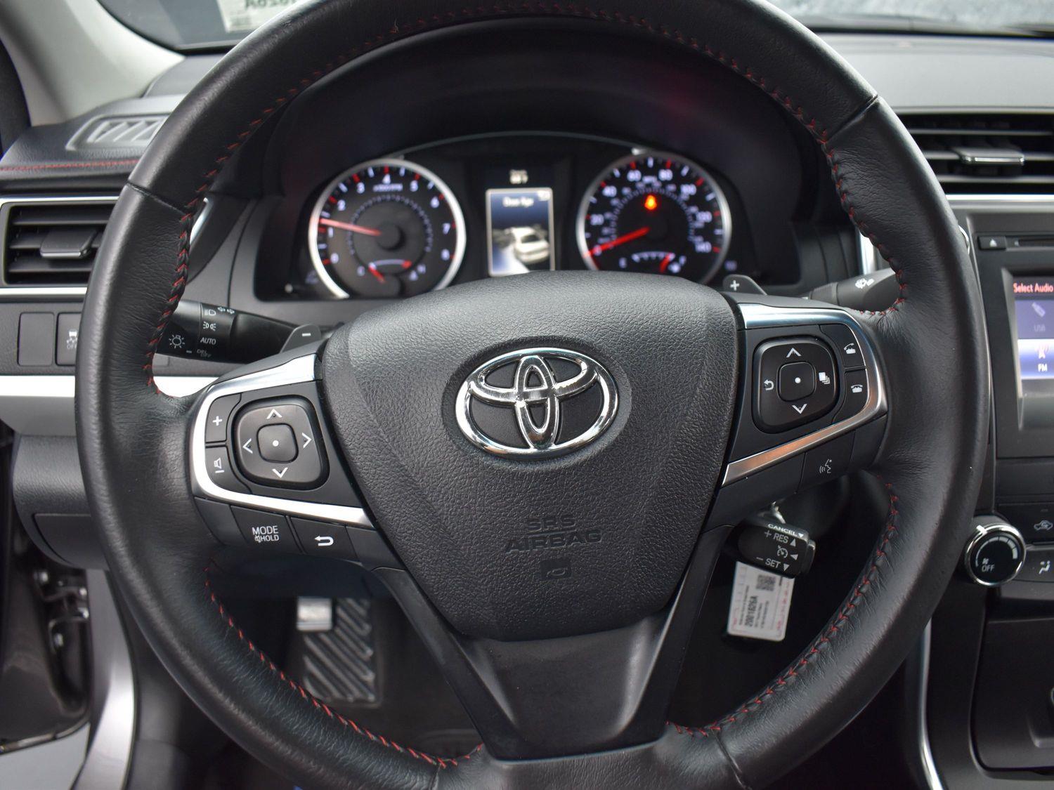 Used 2017 Toyota Camry SE Sedan for sale in Grand Island NE
