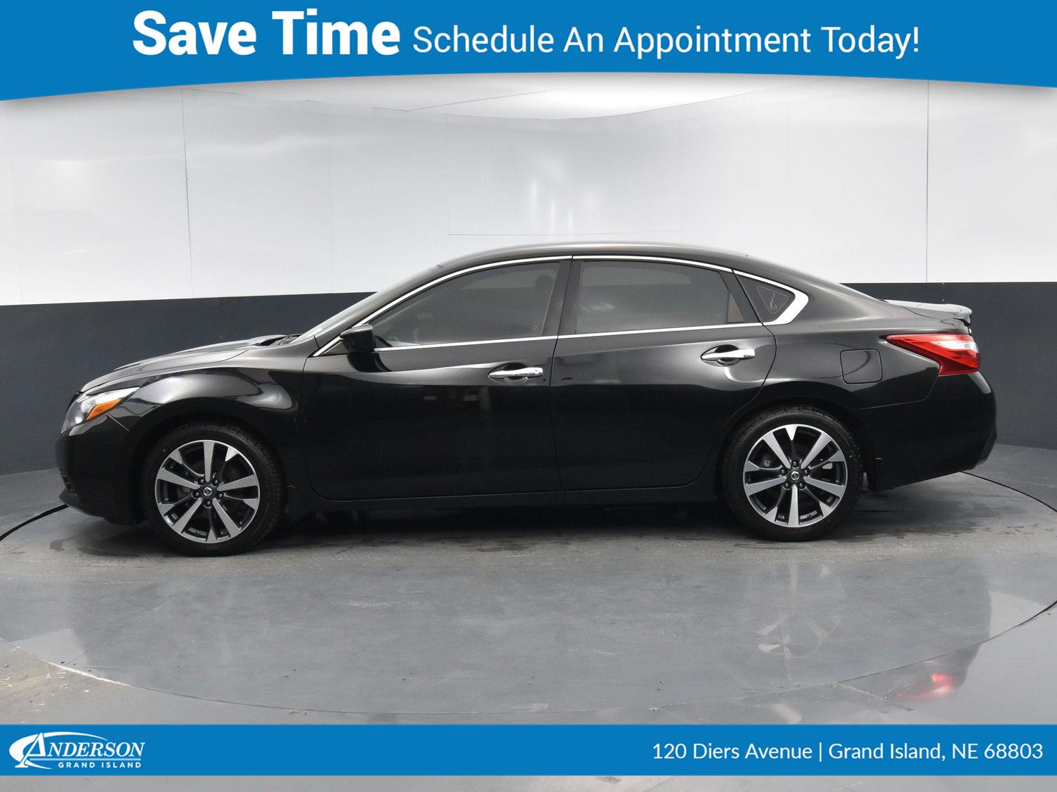 Used 2016 Nissan Altima 2.5 SR Stock: 2001578A