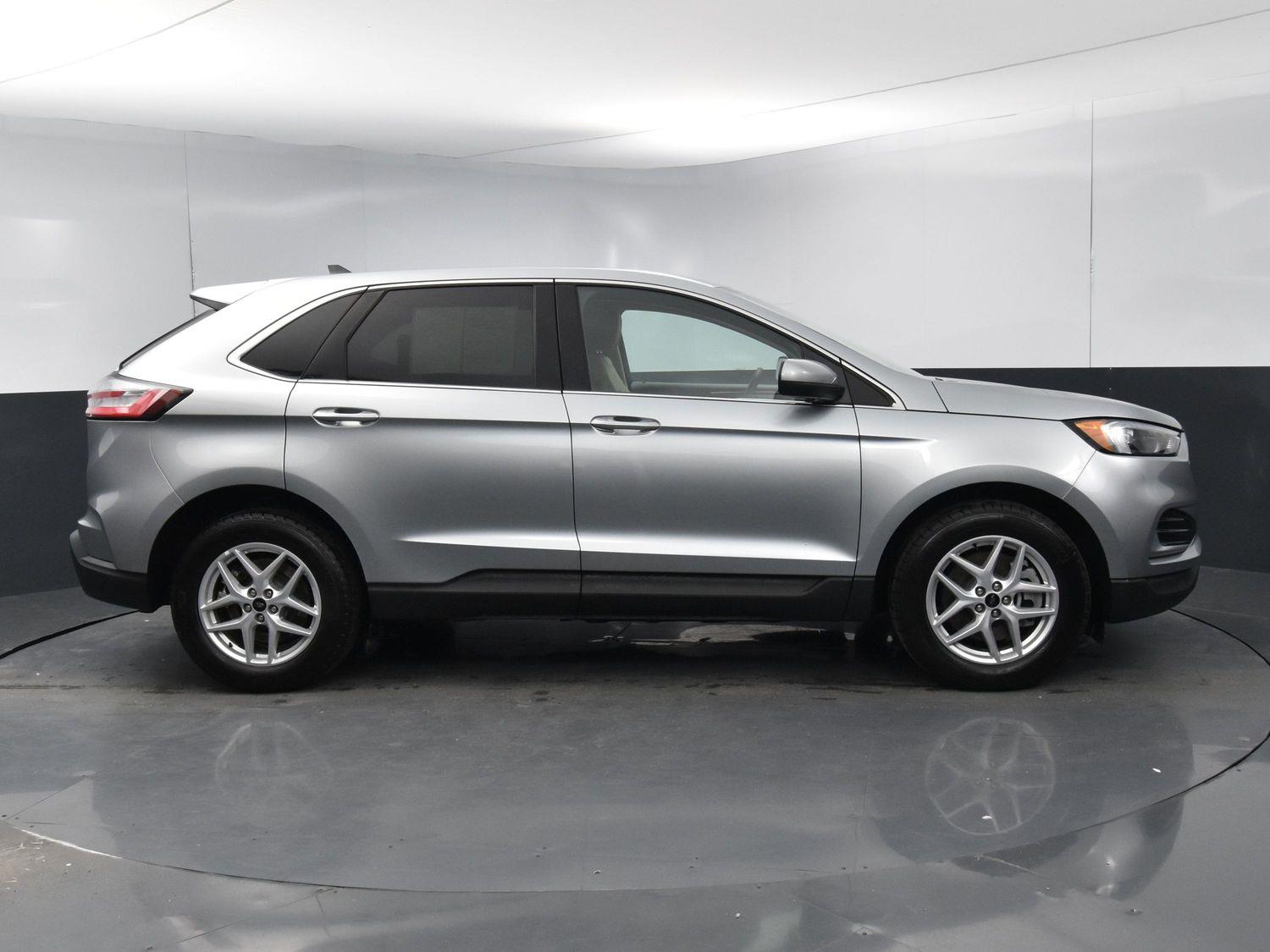 Used 2024 Ford Edge SEL SUV for sale in Grand Island NE