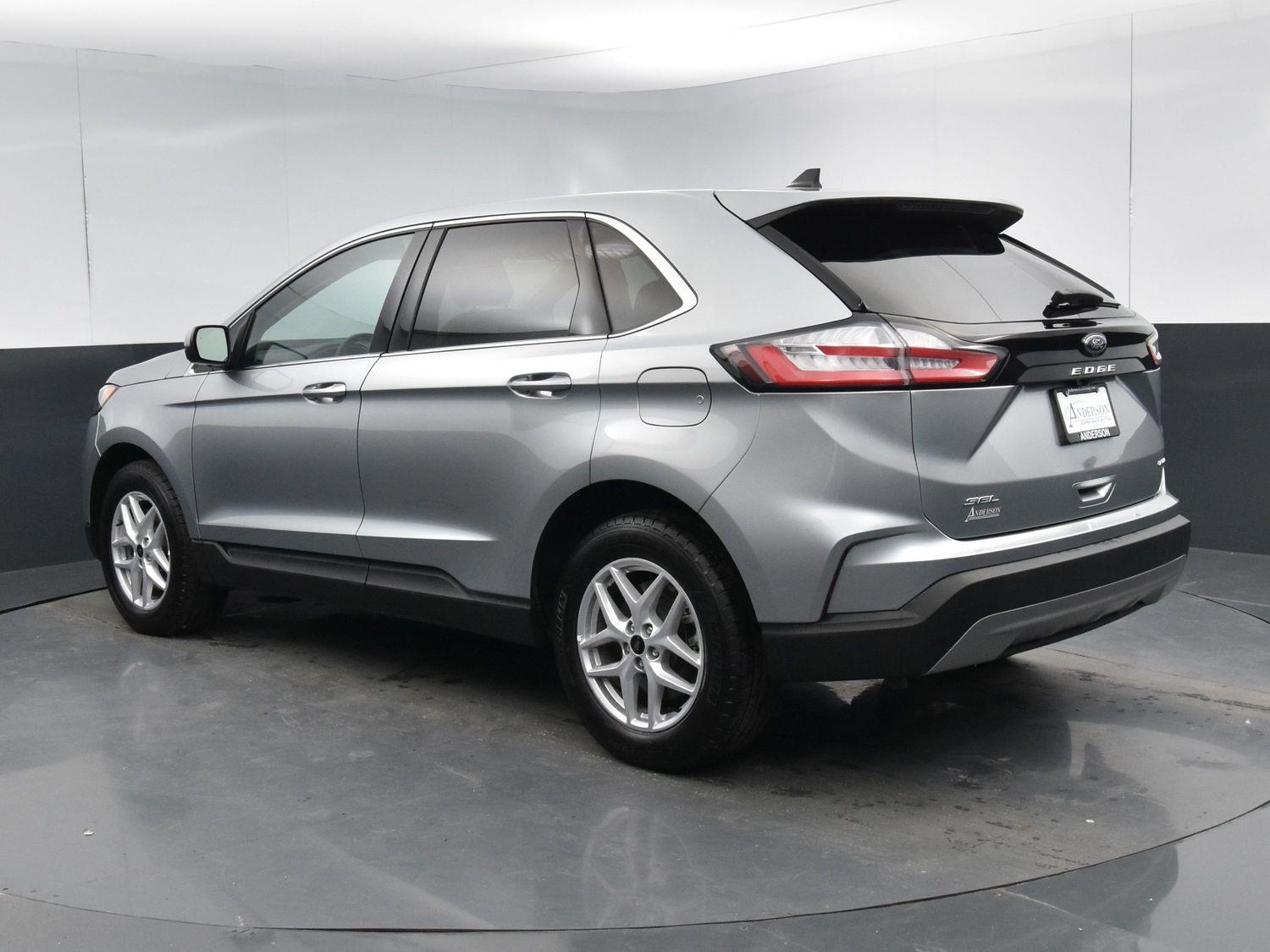 Used 2024 Ford Edge SEL SUV for sale in Grand Island NE