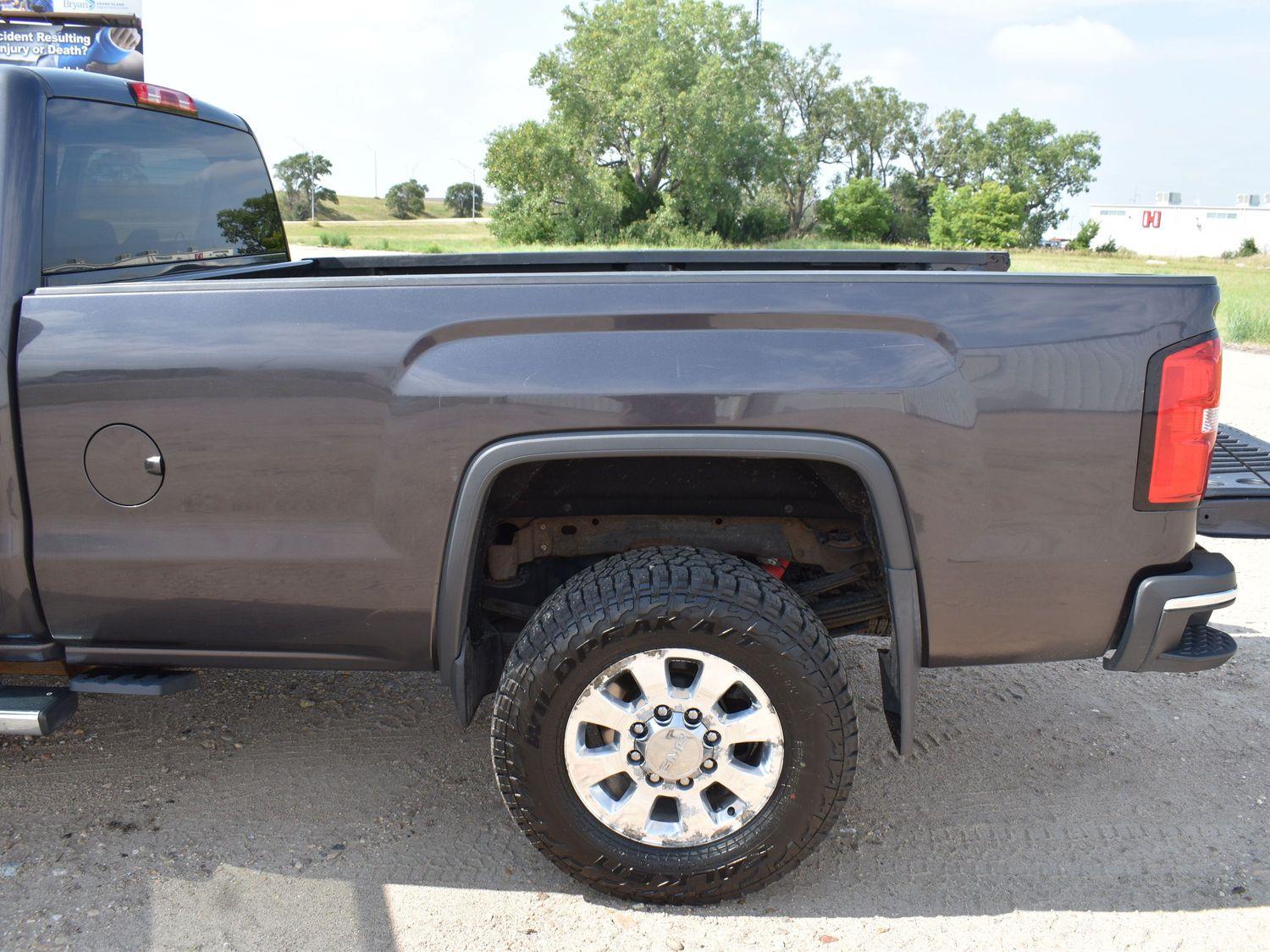 Used 2015 GMC Sierra 3500HD SLT Crew Cab Truck for sale in Grand Island NE