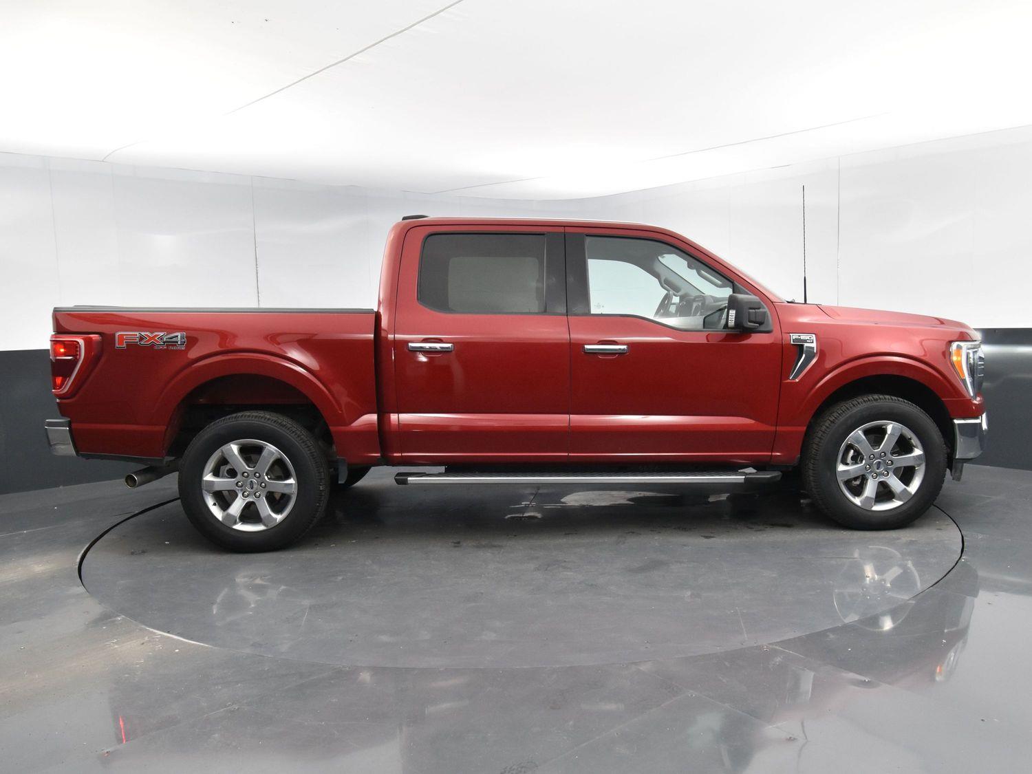 Used 2021 Ford F-150 XLT Crew Cab Truck for sale in Grand Island NE