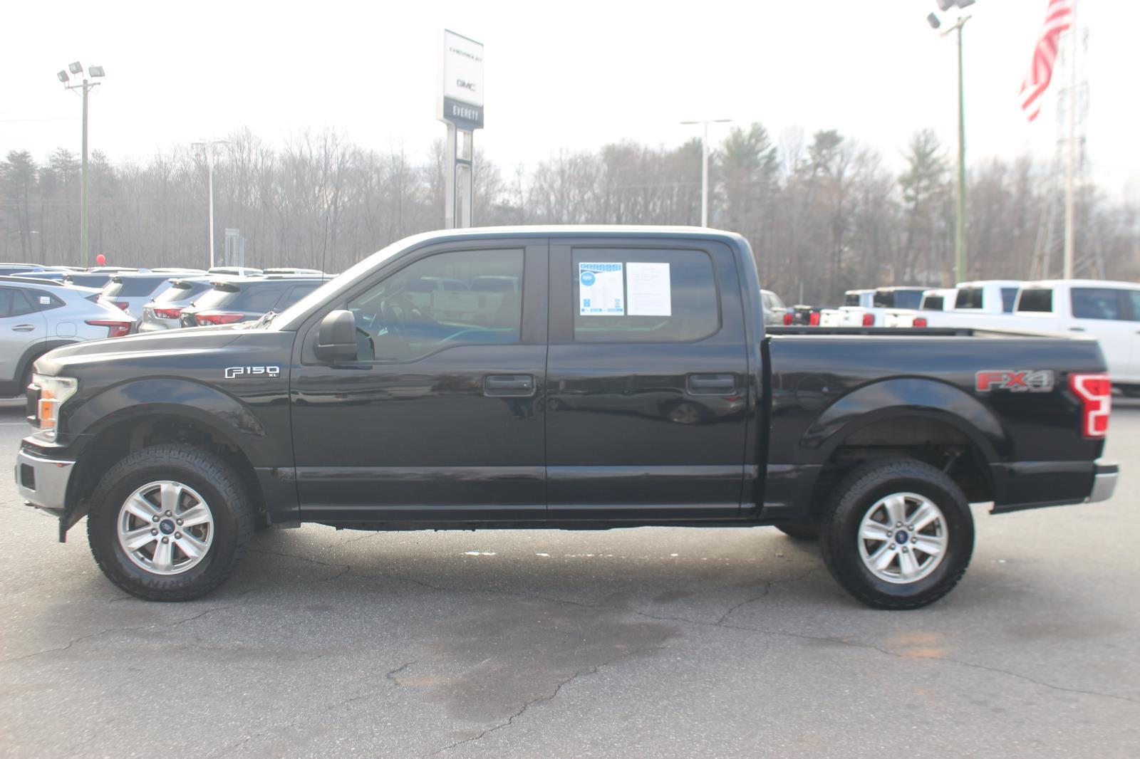 View vehicle photo 4