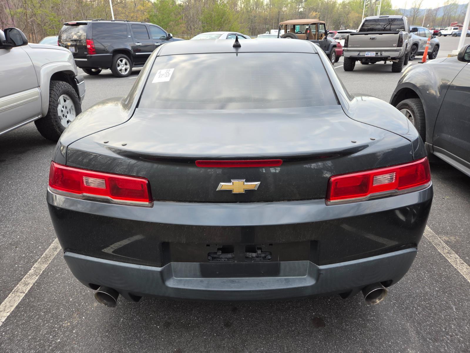 View vehicle photo 6