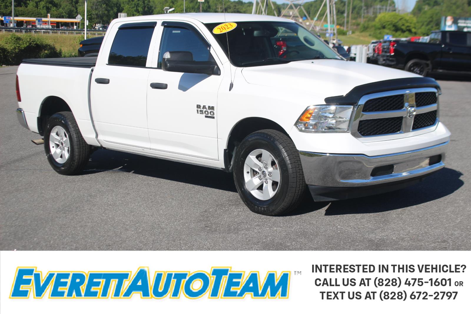 Bright White Clearcoat 2023 RAM 1500 Pickup Truck Four-Wheel Drive 8-Speed Automatic