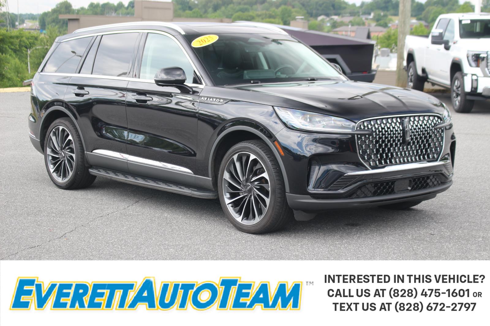 Infinite Black Metallic Clearcoat 2025 Lincoln Aviator SUV / Crossover All-Wheel Drive Automatic