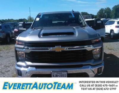2025 Chevrolet Silverado 2500HD LT Crew Cab 4WD
