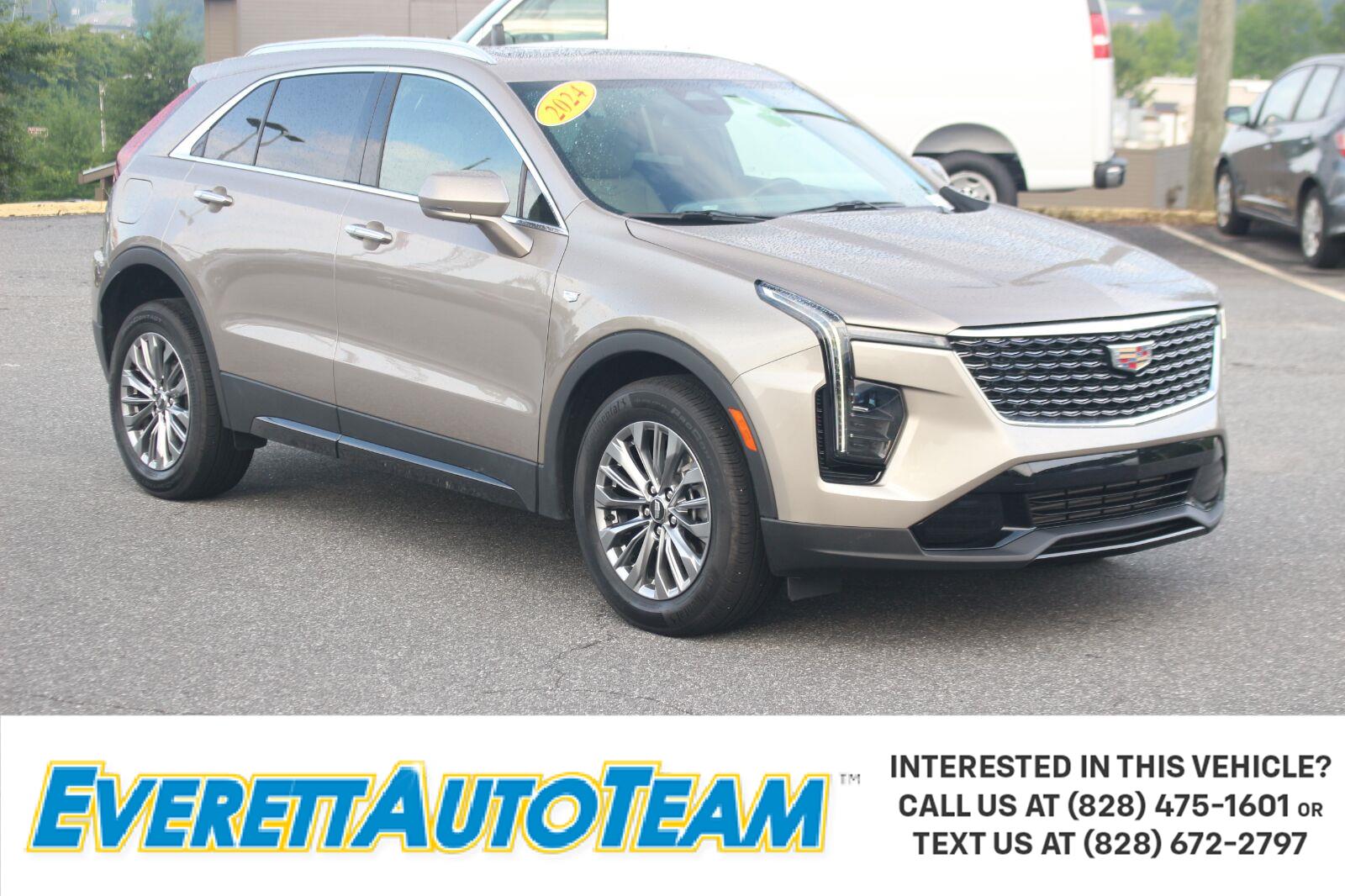 2024 Cadillac XT4 FWD Premium Luxury