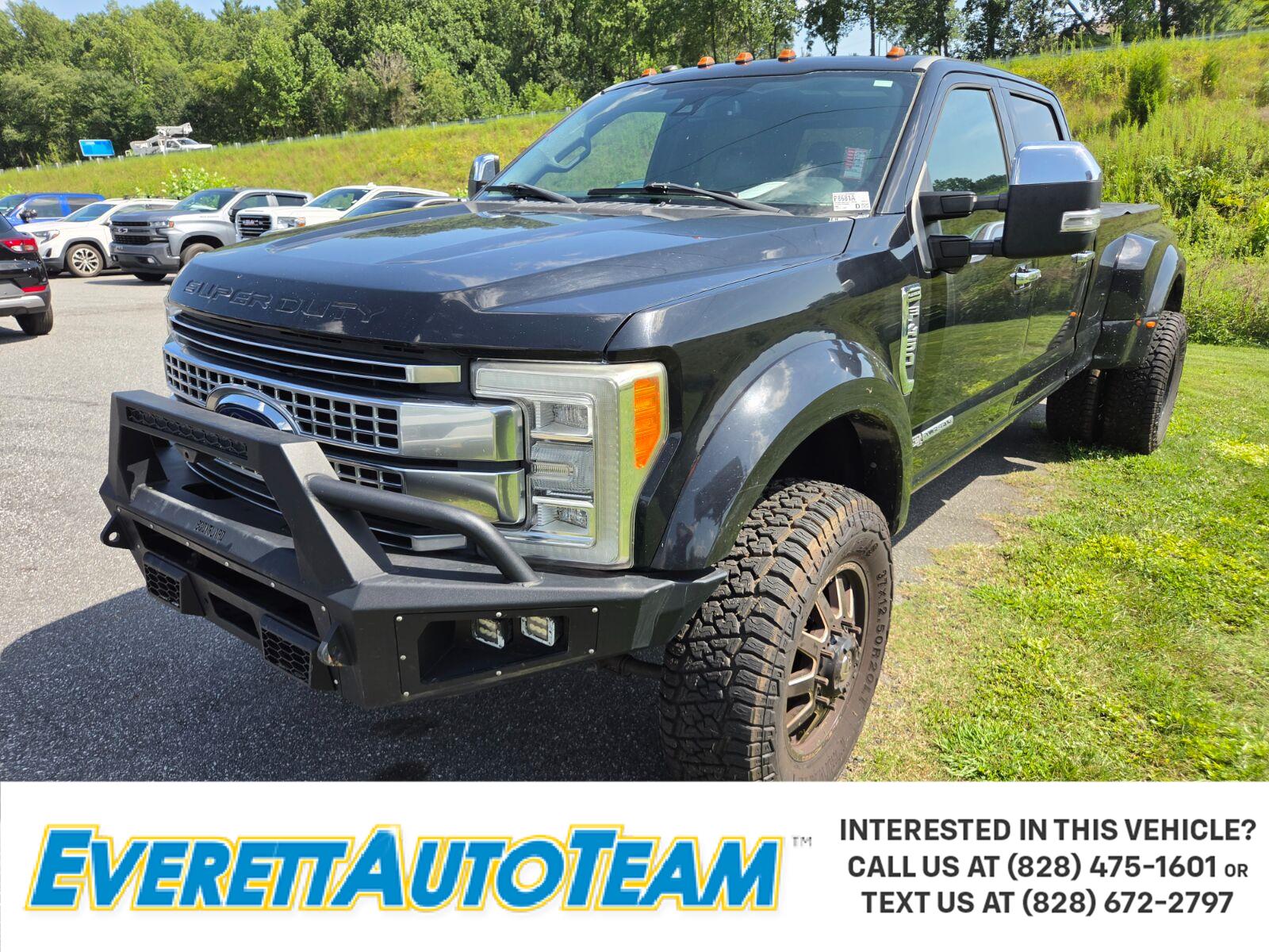 2017 Ford Super Duty F-450 DRW Platinum