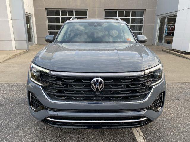 Pure Gray 2025 Volkswagen Atlas SEL Premium R-Line 4Motion SUV / Crossover All-Wheel Drive Automatic
