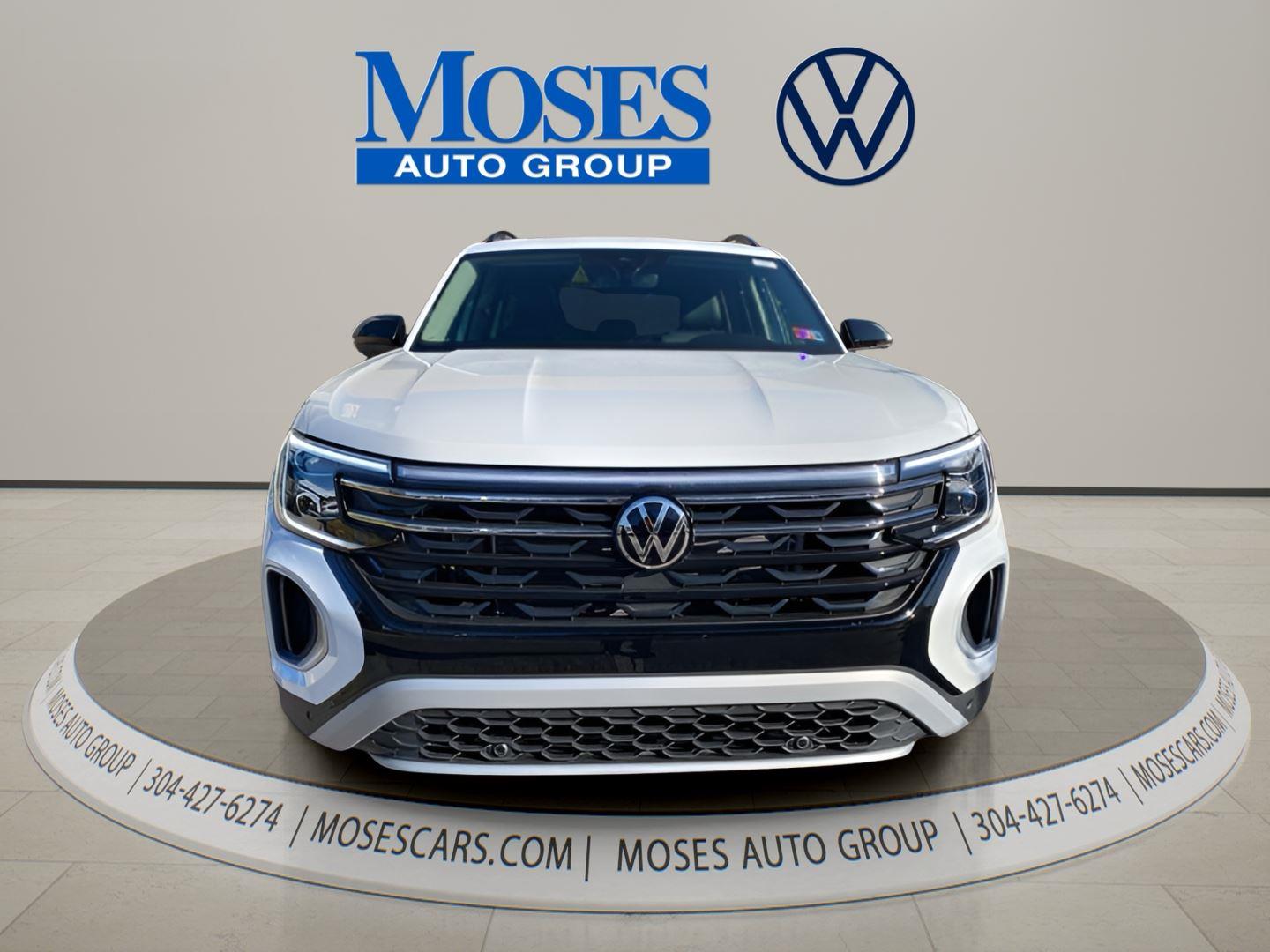 Opal White Pearl 2026 Volkswagen Atlas Peak Edition 4Motion SUV / Crossover All-Wheel Drive Automatic