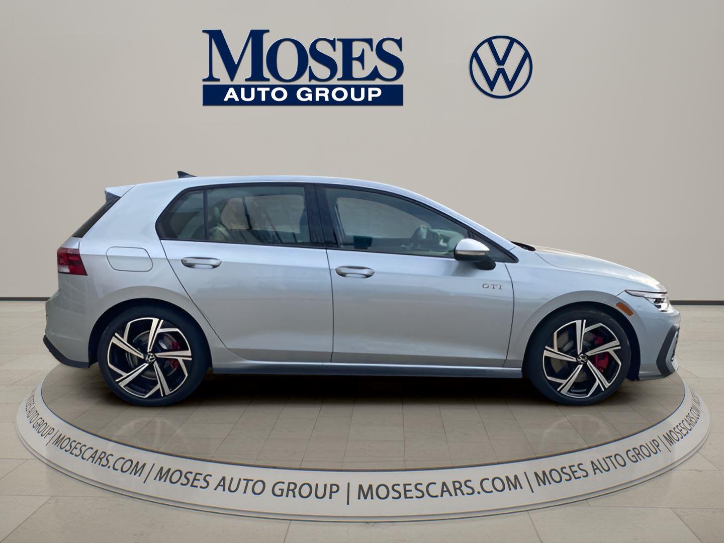 Alpine Silver Metallic 2026 Volkswagen Golf GTI SE FWD Hatchback Front-Wheel Drive Automatic