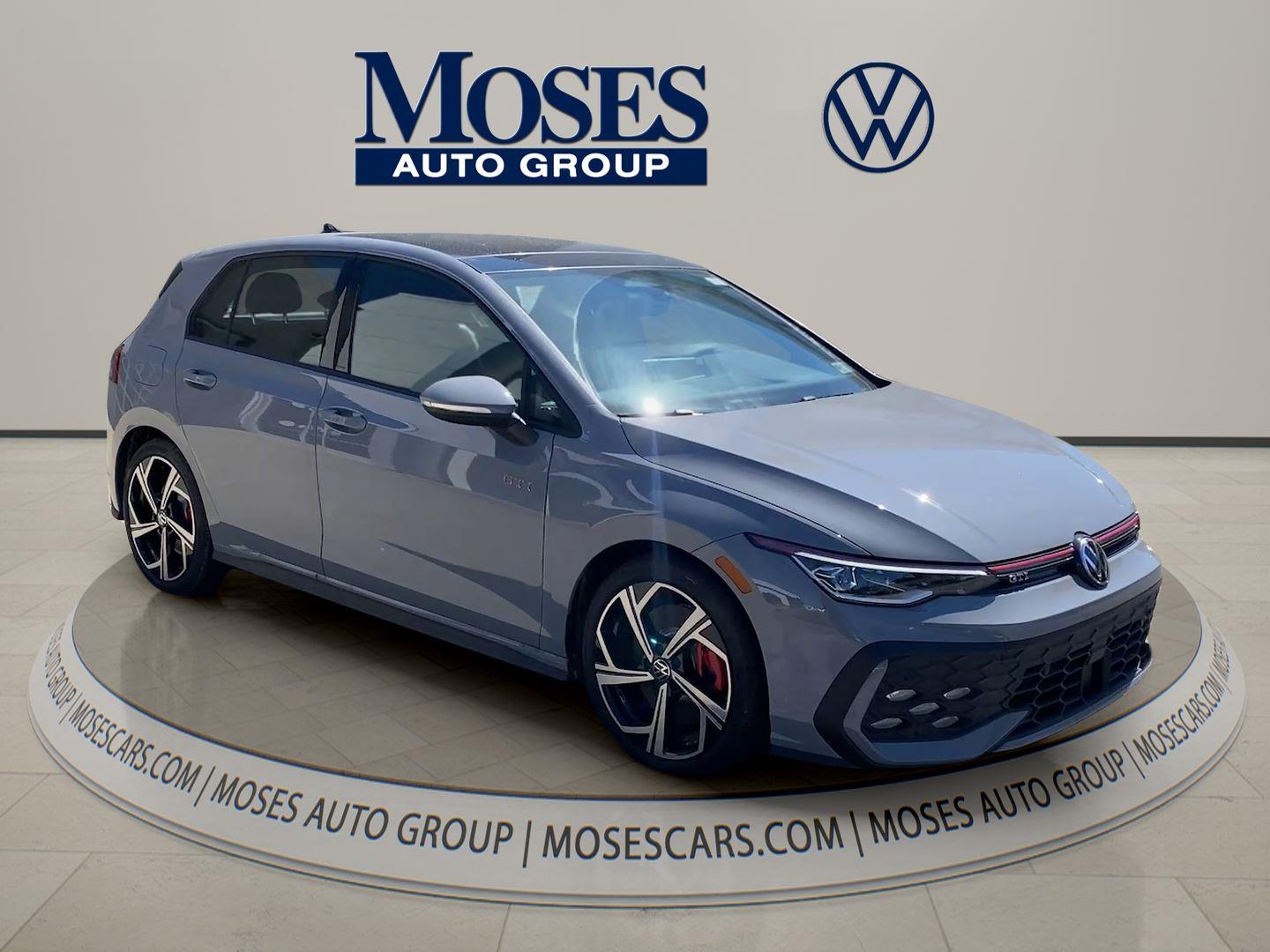 Moonstone Gray 2026 Volkswagen Golf GTI SE FWD Hatchback Front-Wheel Drive Automatic