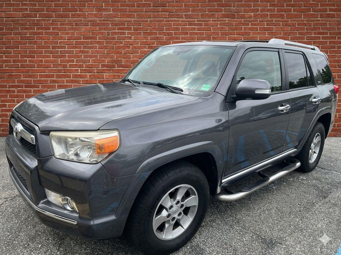 Magnetic Gray Metallic 2013 Toyota 4Runner SUV / Crossover Four-Wheel Drive Automatic