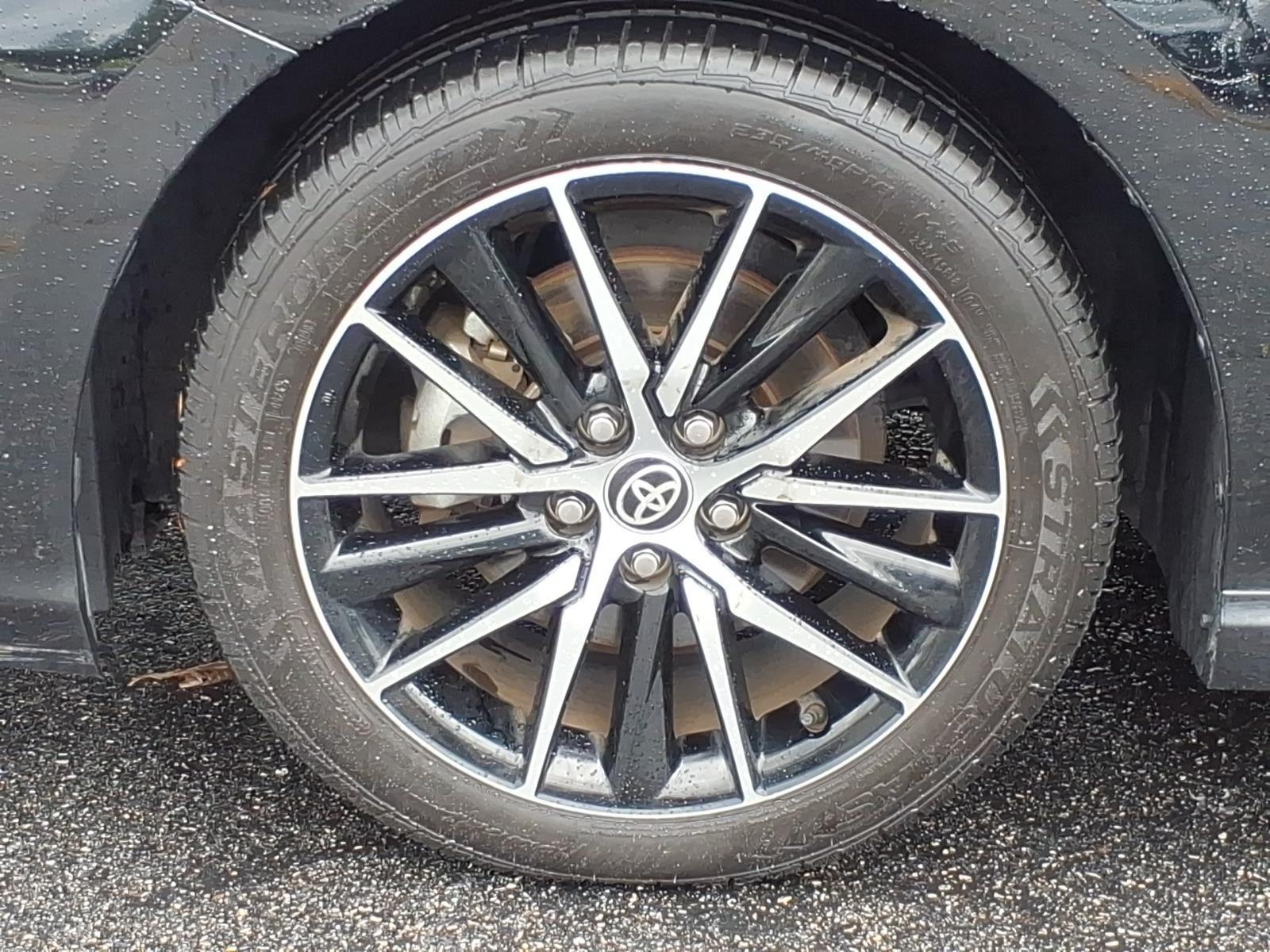 Used 2024 BLACK TOYOTA  image 4