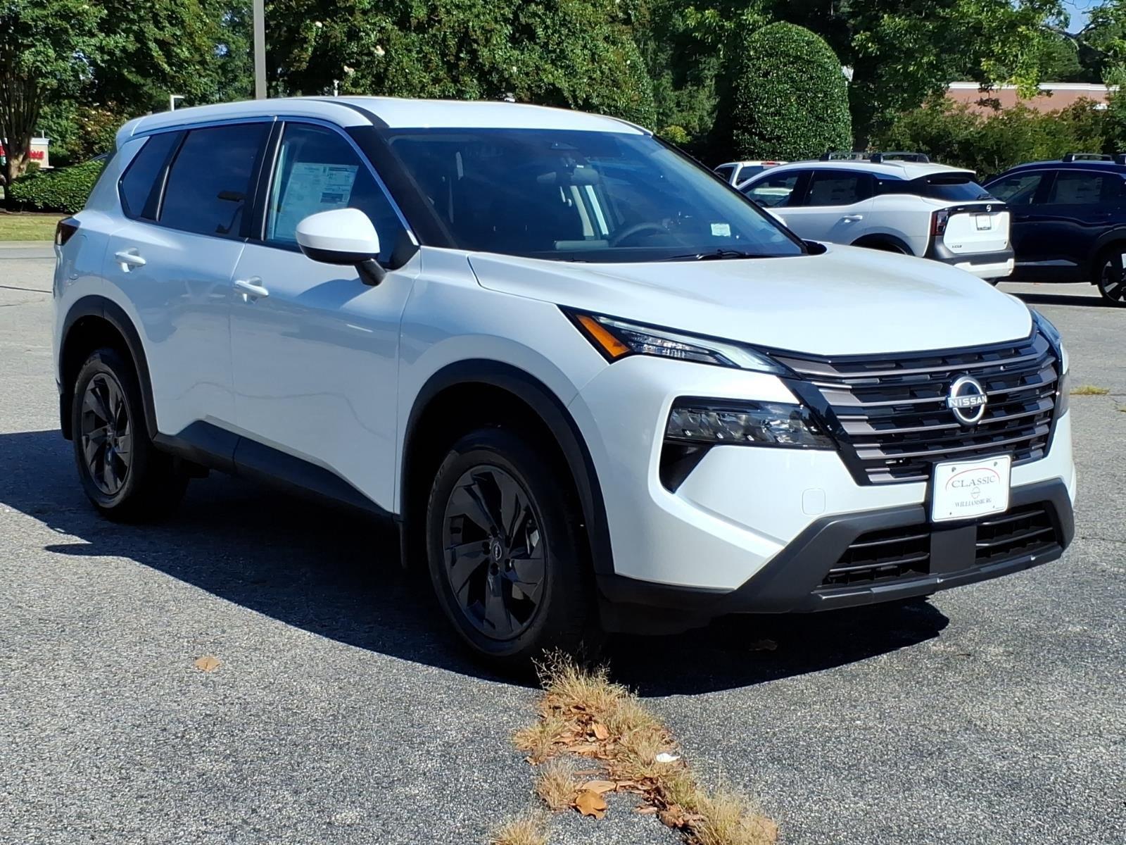 New 2026 Everest White Pearl Tricoat Nissan SV image 5