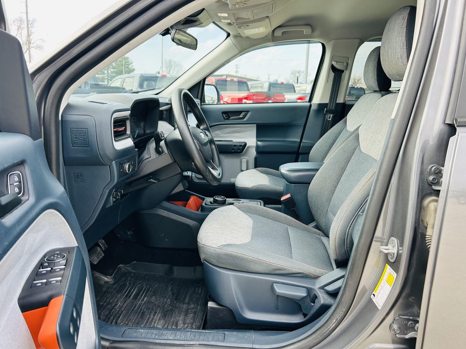 View vehicle photo 3