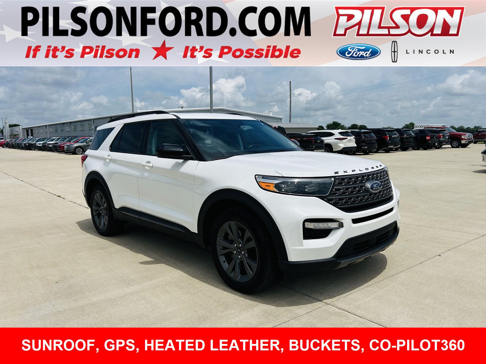 Star White Metallic Tri-Coat 2023 Ford Explorer SUV / Crossover All-Wheel Drive Automatic