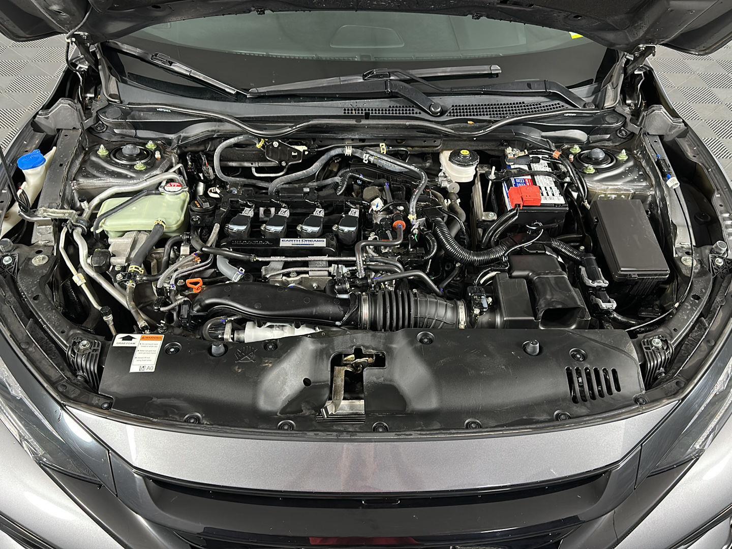 Used 2019 Polished Metal Metallic Honda Sport Touring image 16