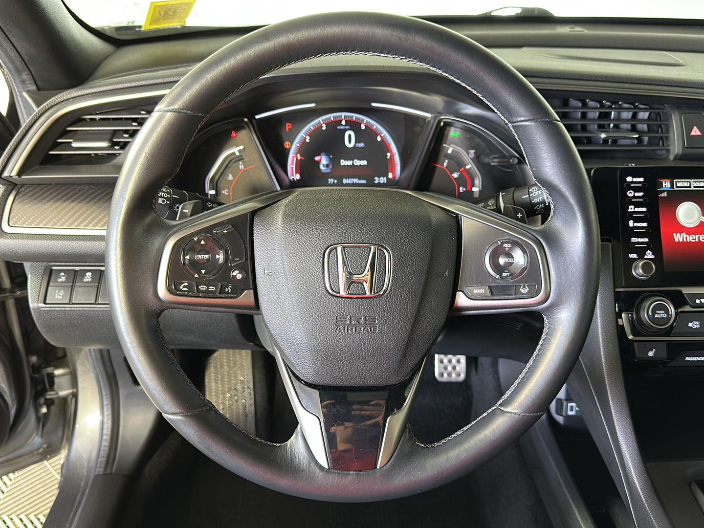 Used 2019 Polished Metal Metallic Honda Sport Touring image 22