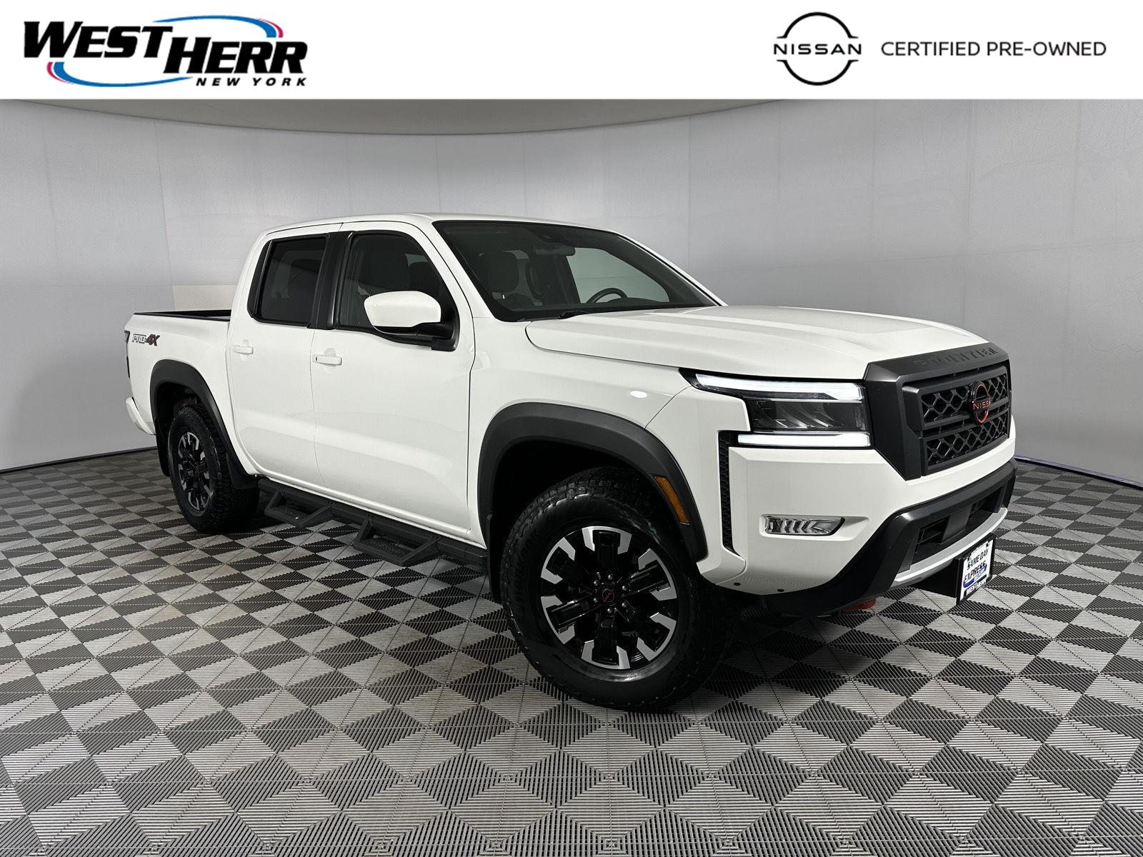 2023 Nissan Frontier PRO-4X Crew Cab 4WD