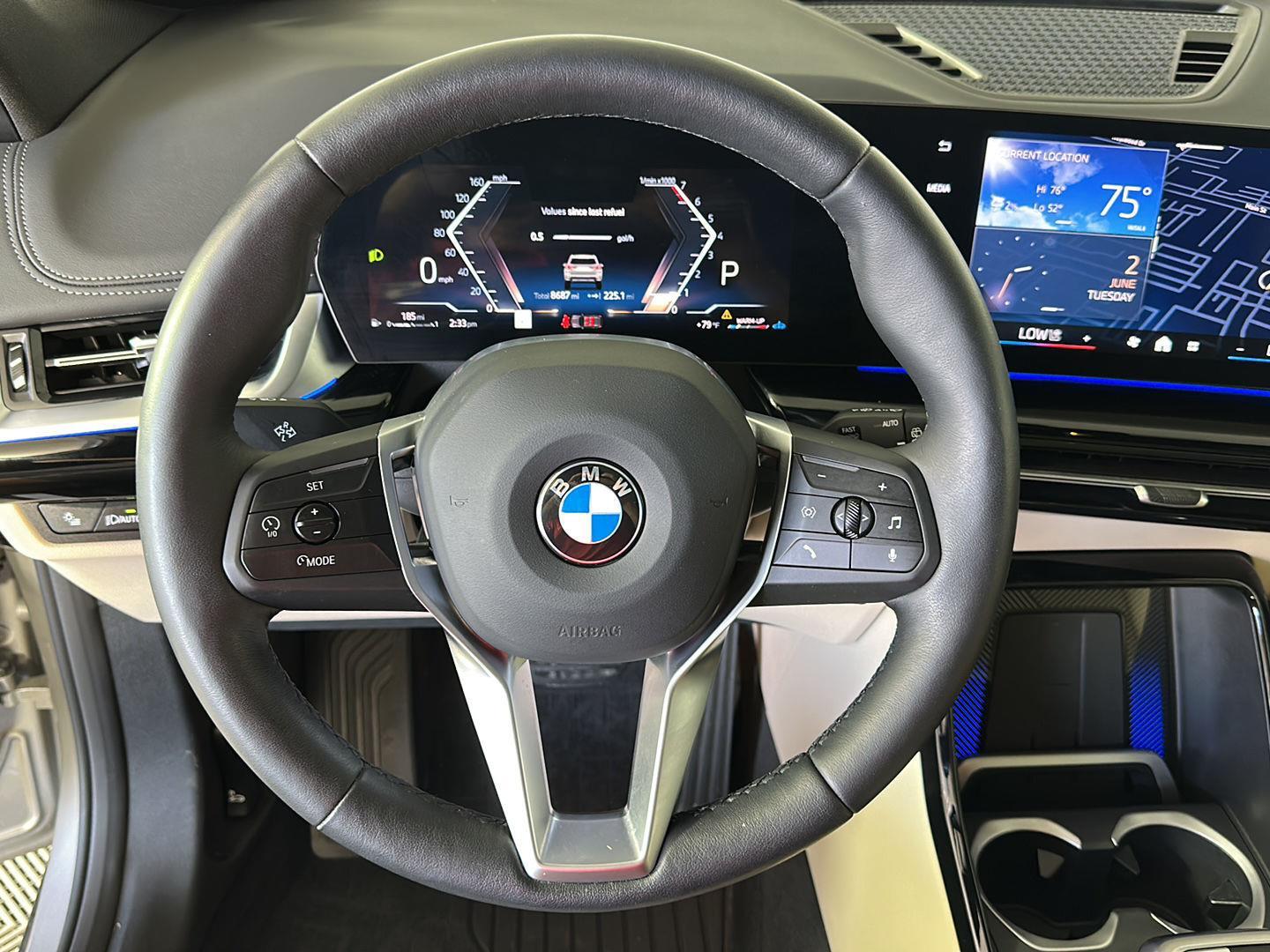 Used 2025 Space Silver Metallic BMW xDrive28i image 18