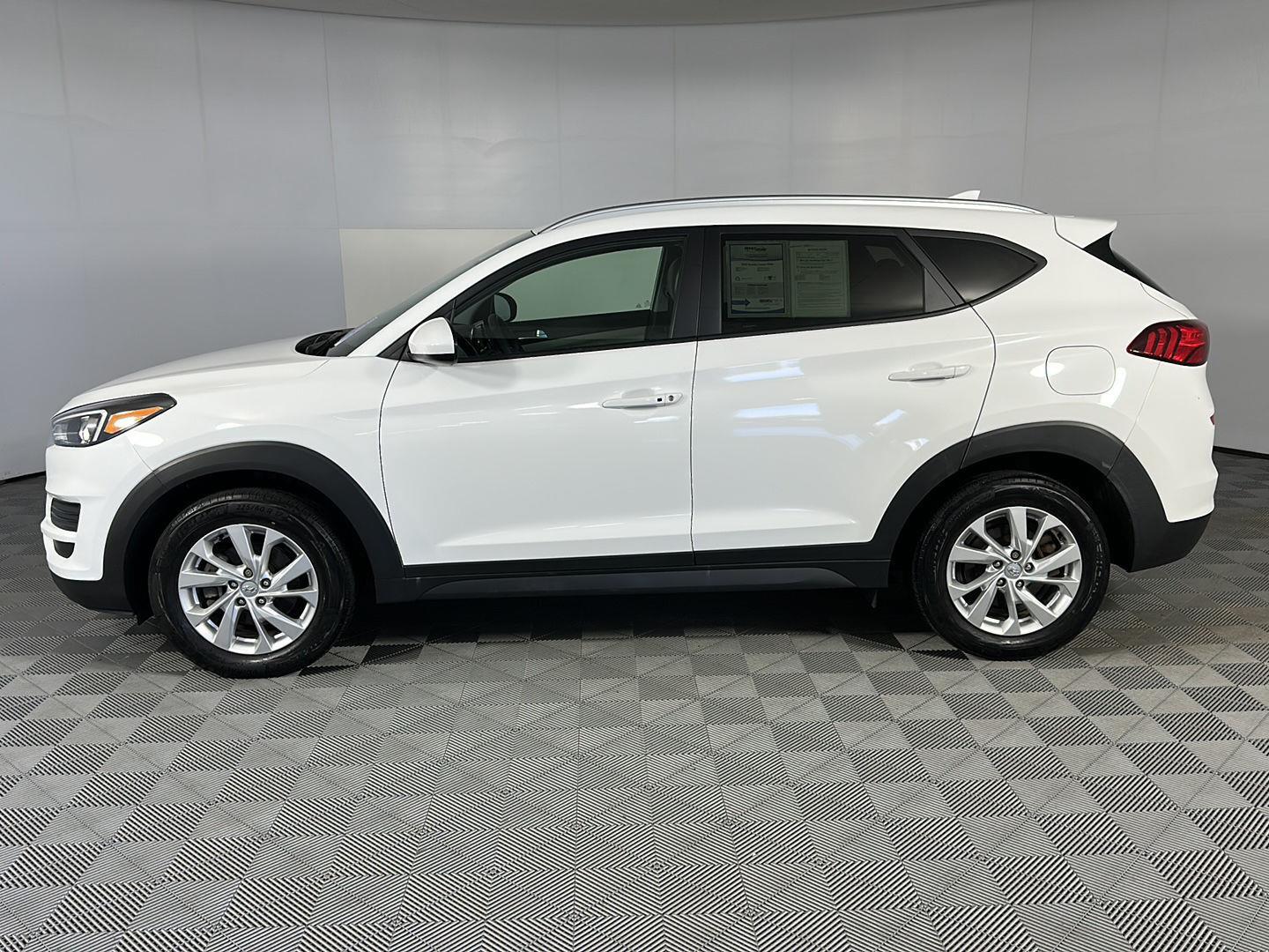 Used 2019 Dazzling White Hyundai Value image 18