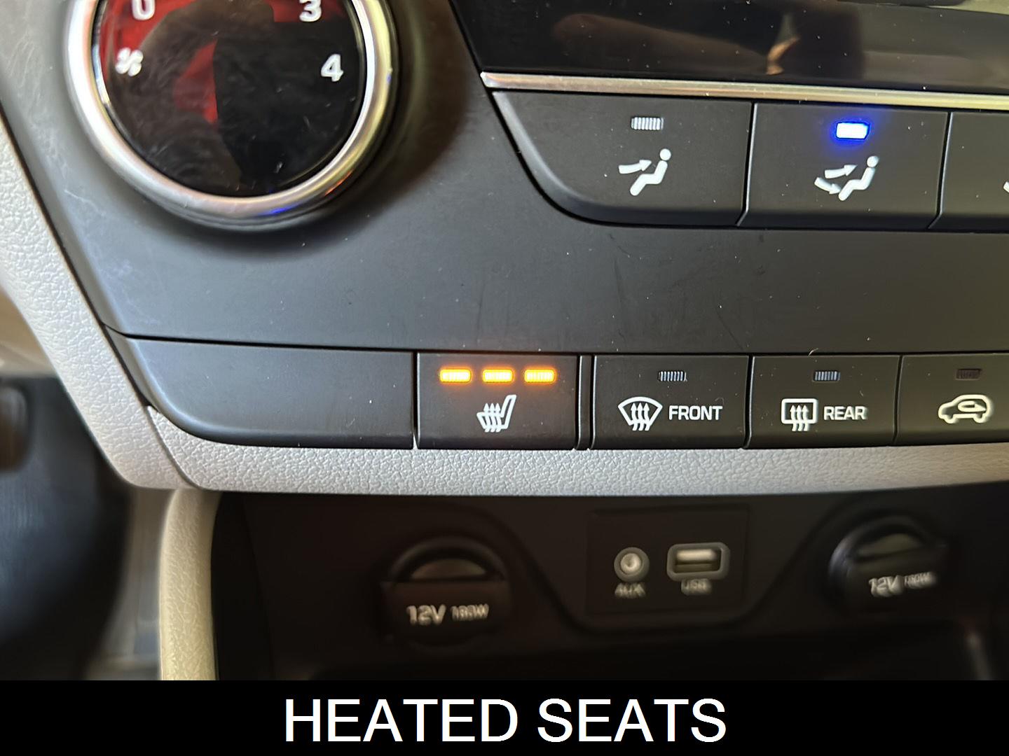 Used 2019 Dazzling White Hyundai Value image 6