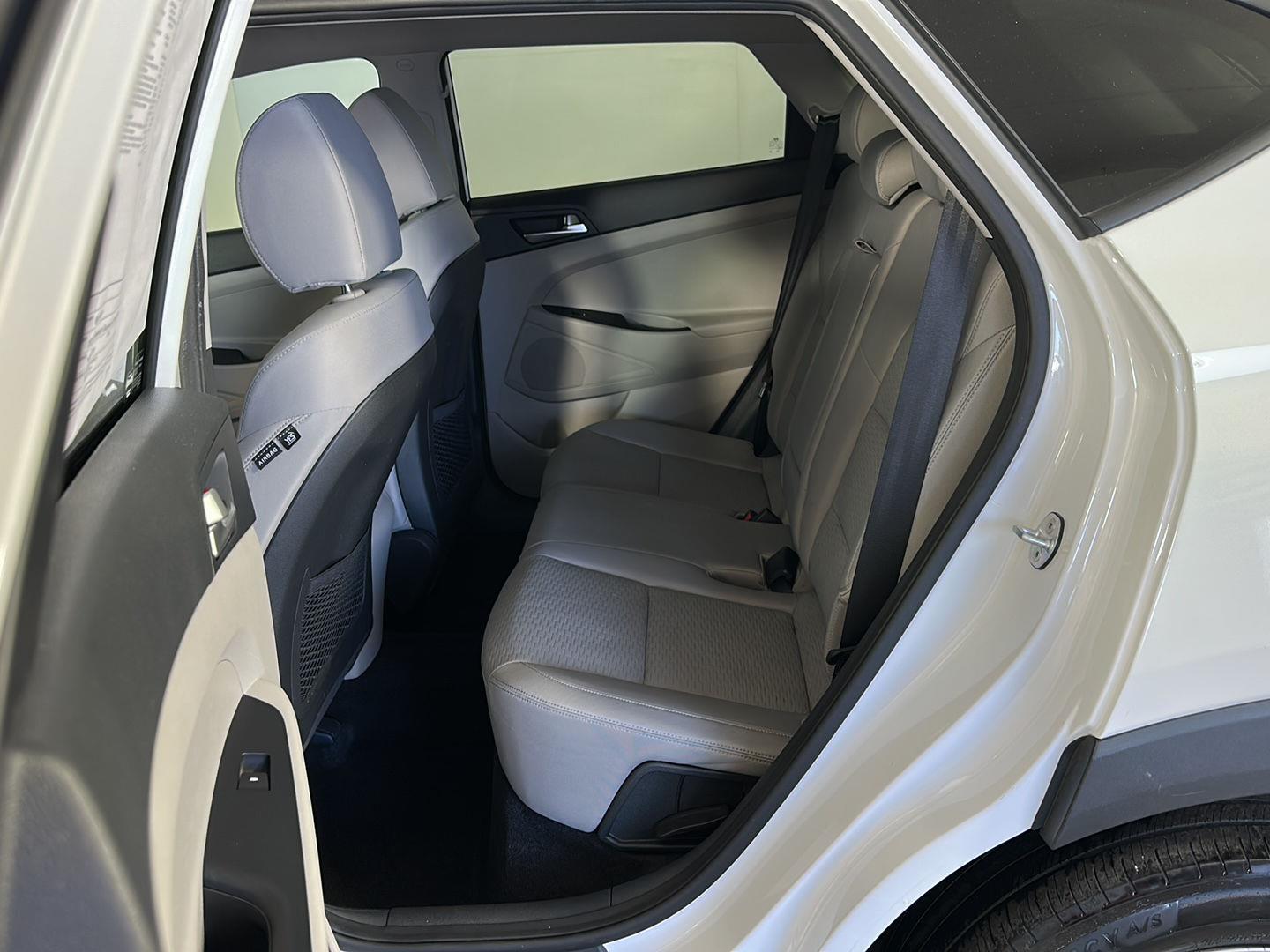 Used 2019 Dazzling White Hyundai Value image 28
