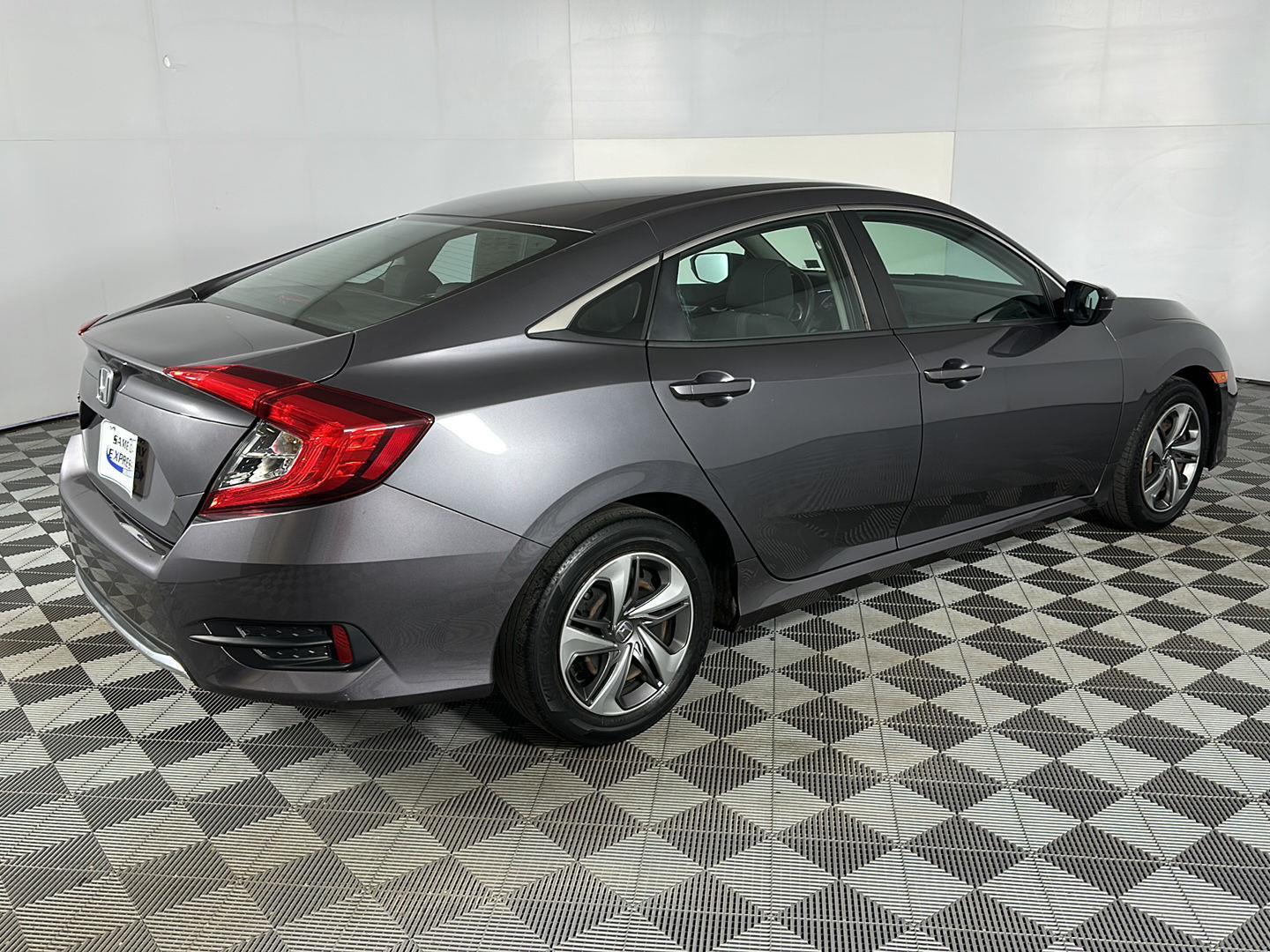Used 2019 Modern Steel Metallic Honda LX image 27