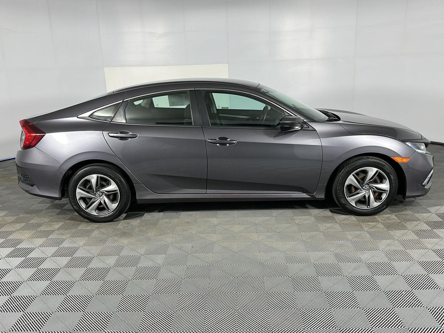 Used 2019 Modern Steel Metallic Honda LX image 28