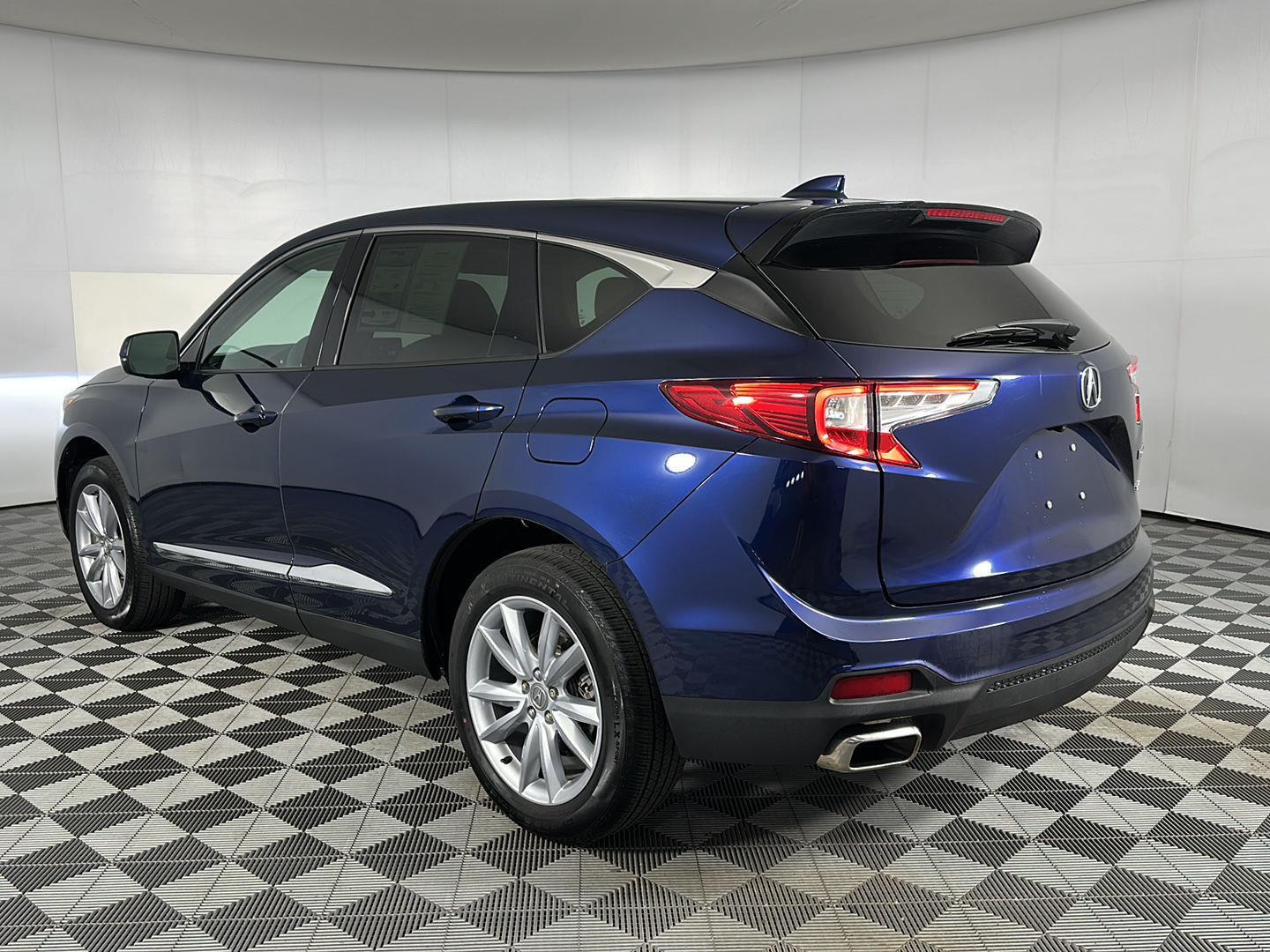 Used 2024 Fathom Blue Pearl Acura SH-AWD image 4