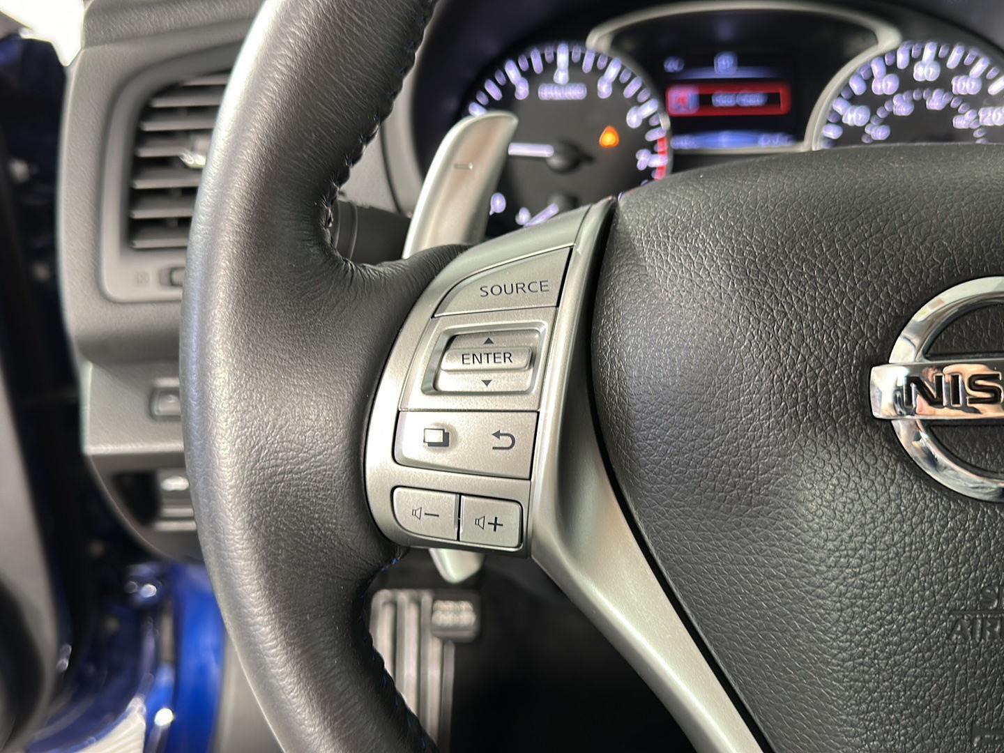 Used 2018 Deep Blue Pearl Nissan 2.5 SR image 18